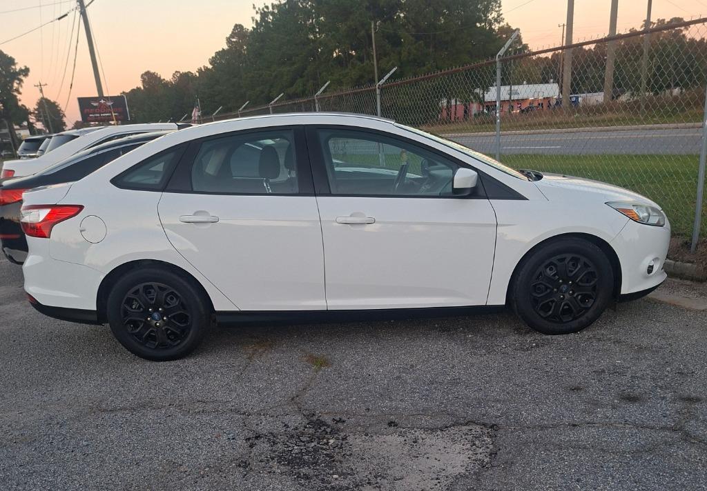 2012 Ford Focus - $6,495